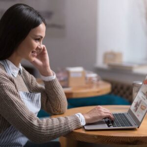 Here’s why buying a gaming laptop online is a good idea