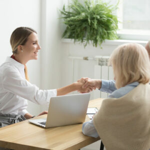 Immigration lawyer – Need, fees, and more